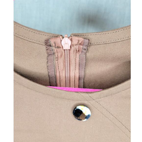 Beautiful Vintage Brown Pencil Dress Cheetah fabric buttons - Picture 9 of 9